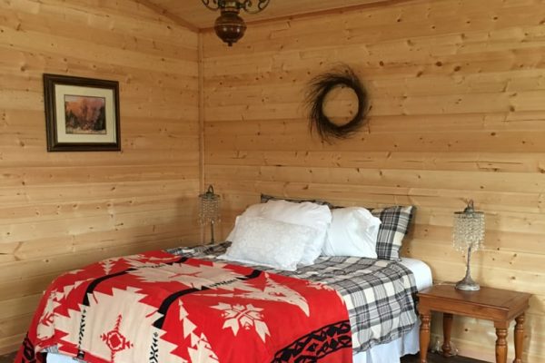 beaver-cabin-2022-bed-1